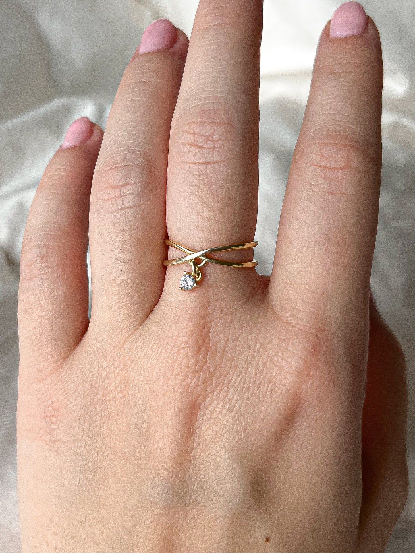 White Zircon Daphnē Ring