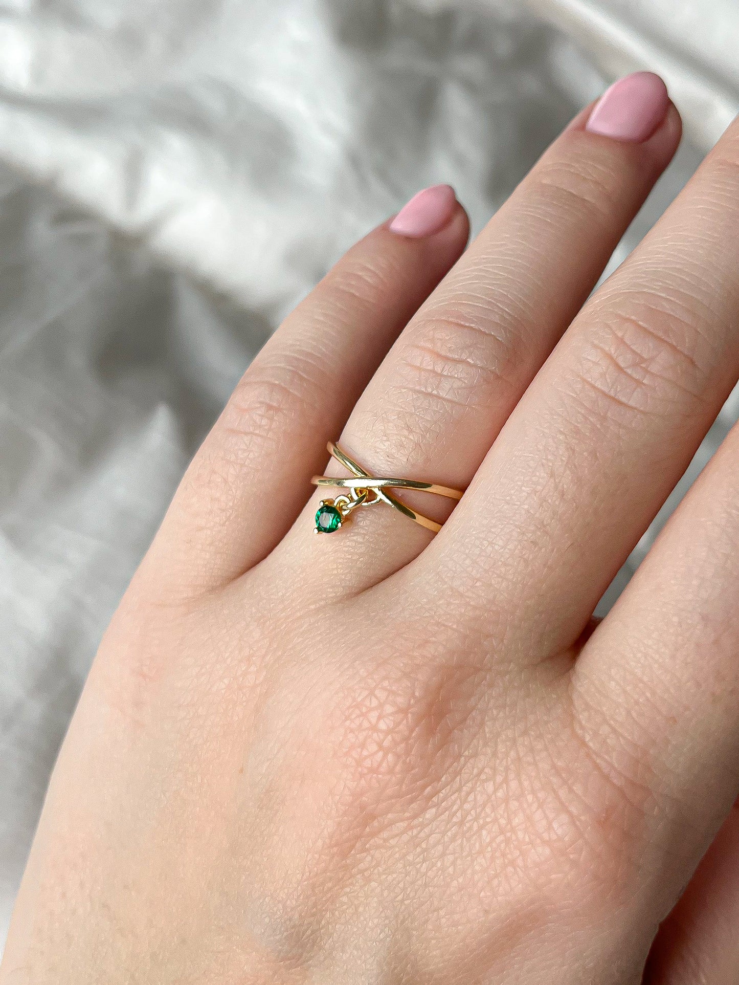 Emerald Zircon Daphnē Ring
